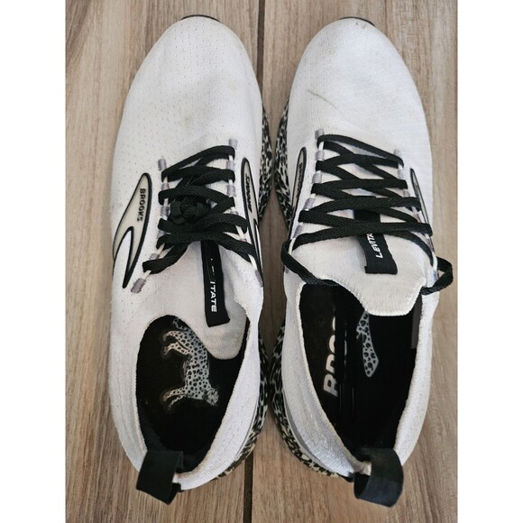 Brooks Women's Levitate StealthFit 6 Leopard Sneakers Sz 11mb. - Picture 6 of 11